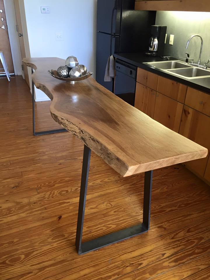 Minimalist kitchen photo in Dallas