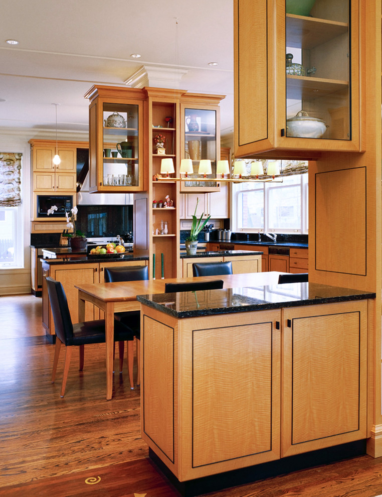 Lakeview Residence II Kitchen Traditional Kitchen Chicago by