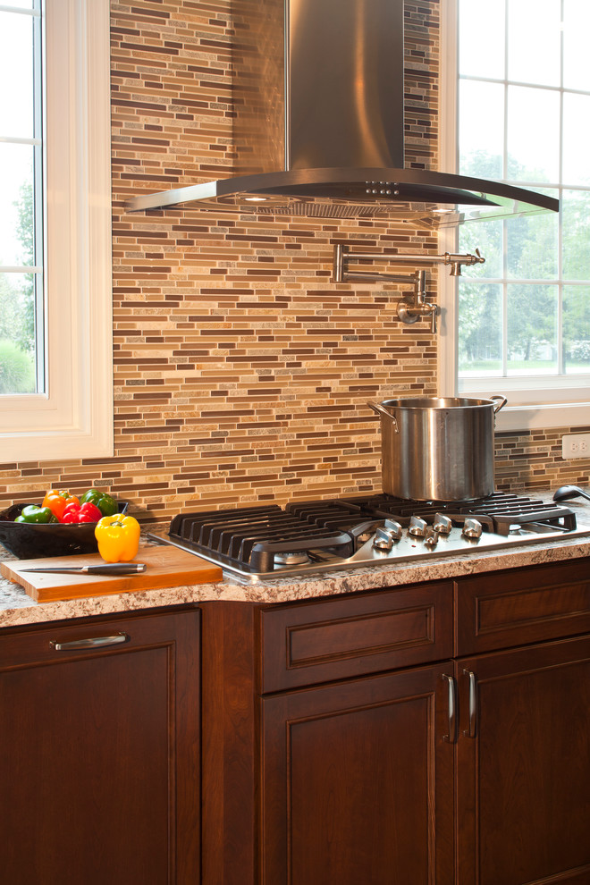 Transitional kitchen photo in Baltimore