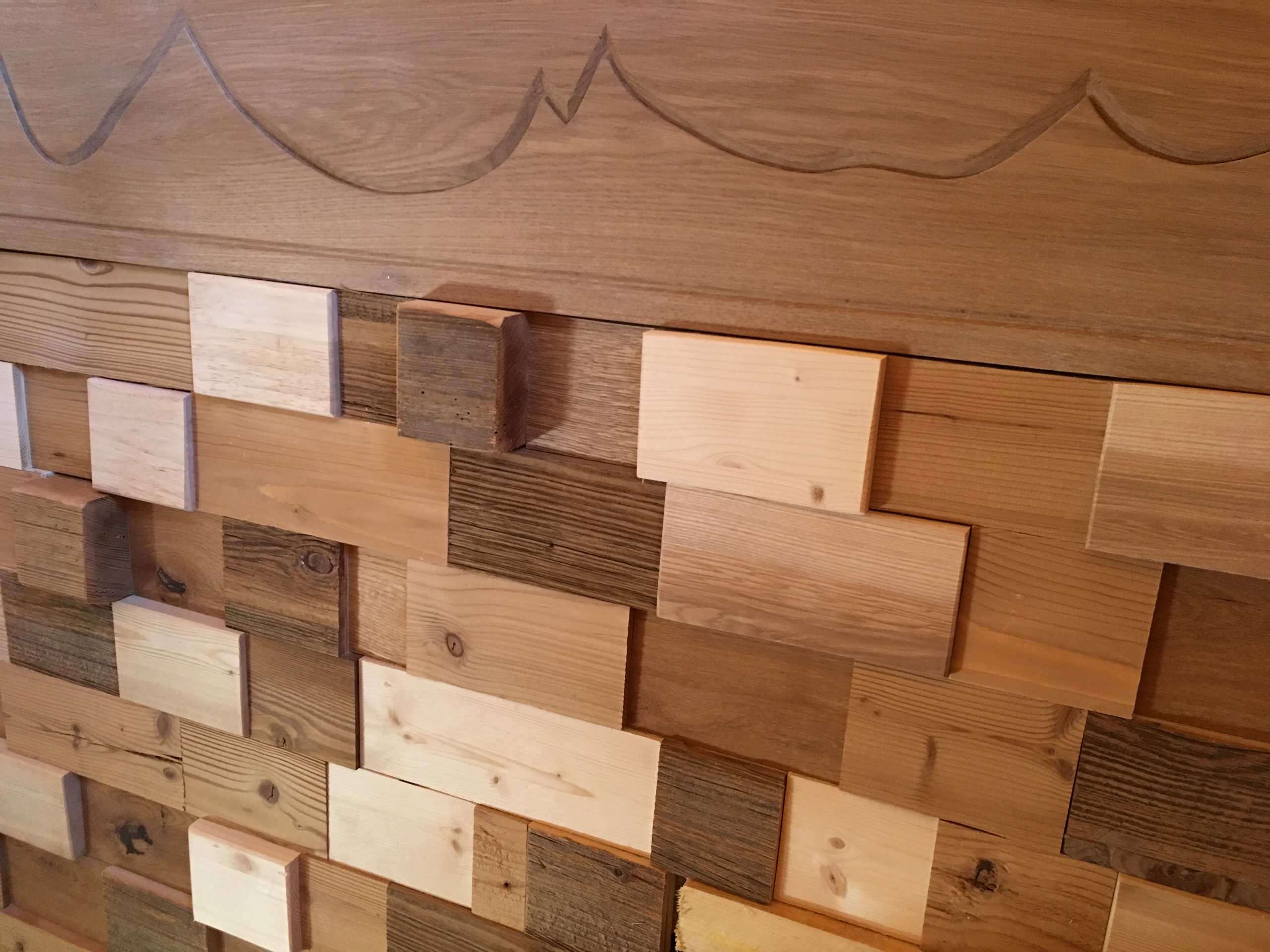 HABILLAGE MURAL le bois sous toutes ses formes et couleurs