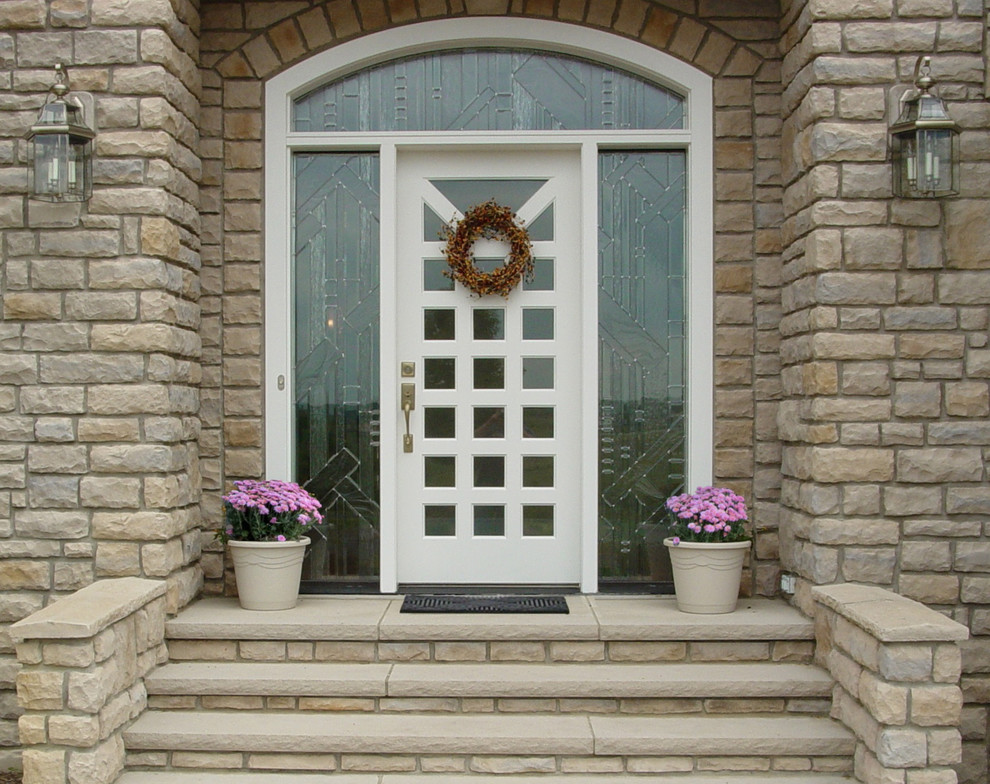 Inspiration for a transitional entryway remodel in Cleveland