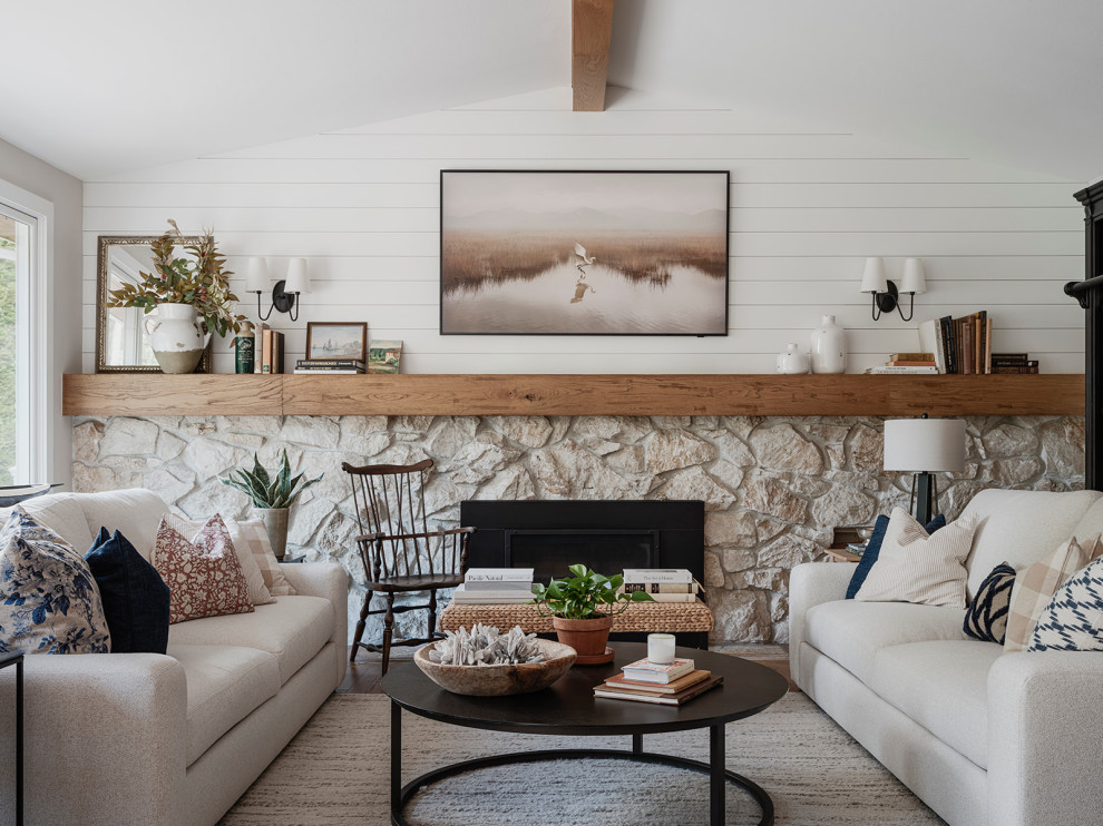 Beach style living room photo in Seattle