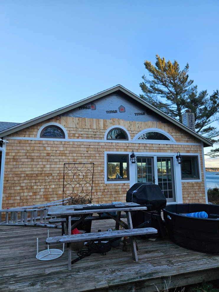 Pierce Cedar Shake - Rustic Siding with Custom Windows