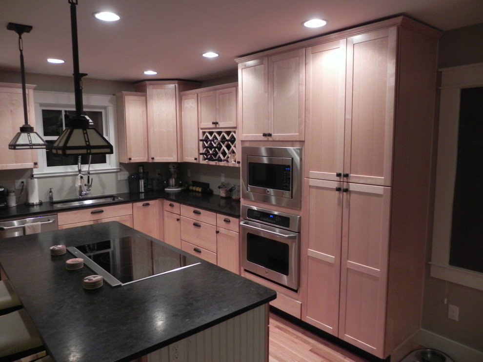 Inspiration for a transitional kitchen remodel in Denver