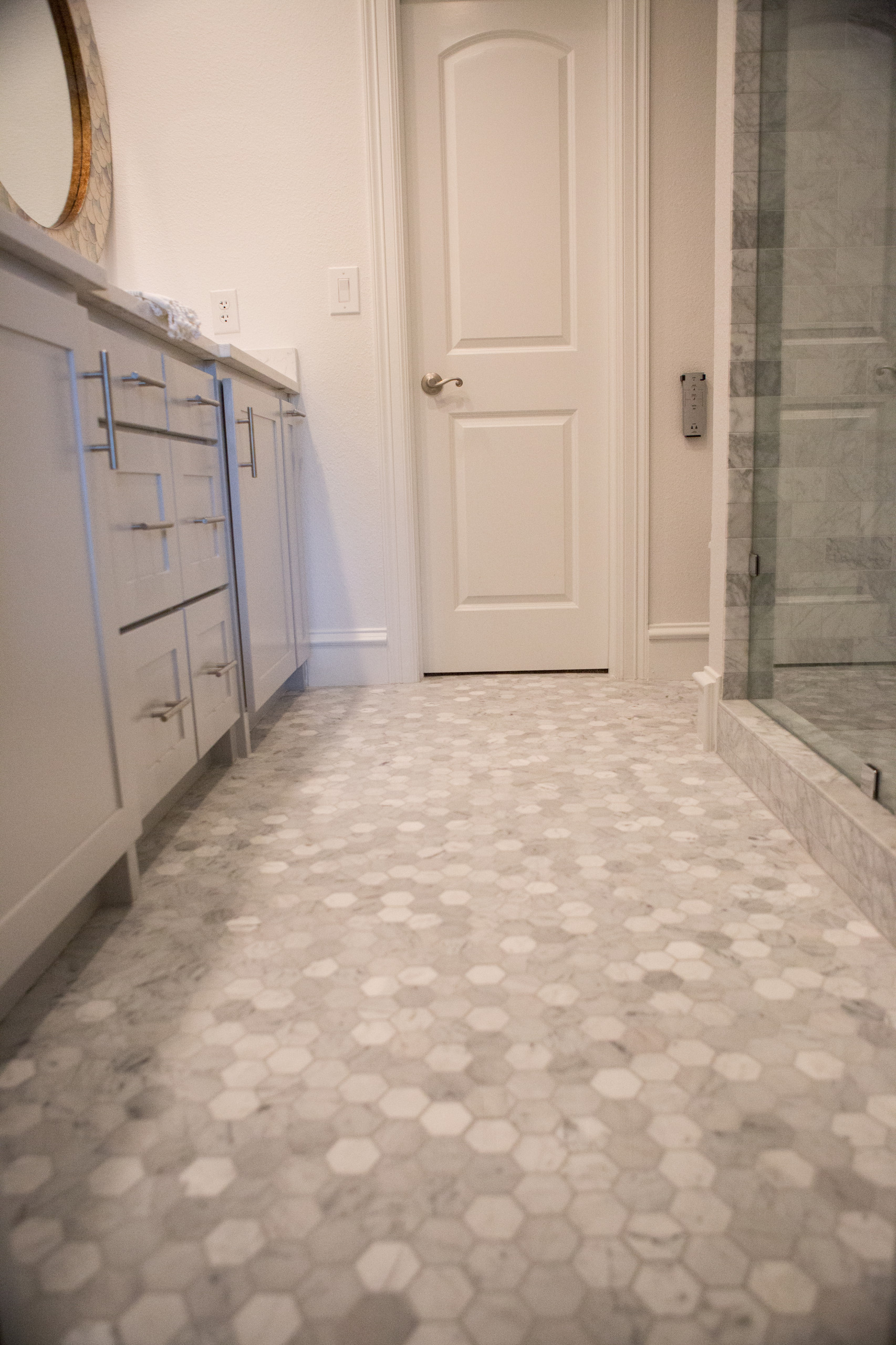 Richmond Ave Lakewood Laundry Room and Bathroom Remodel