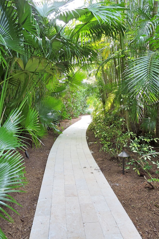 Large tropical garden in Miami.