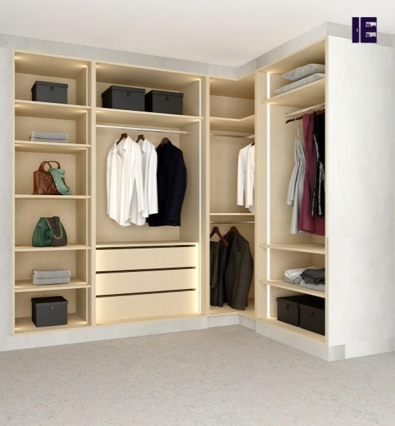 Imagen de armario minimalista grande con armarios con paneles lisos, suelo gris y puertas de armario grises