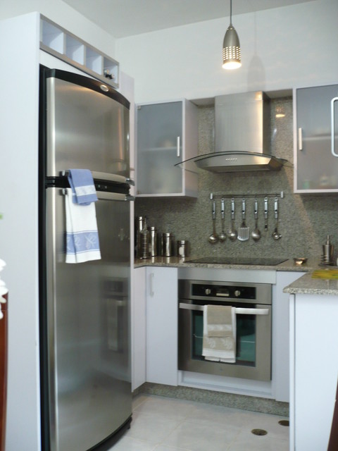 Cocina junior modern-kitchen