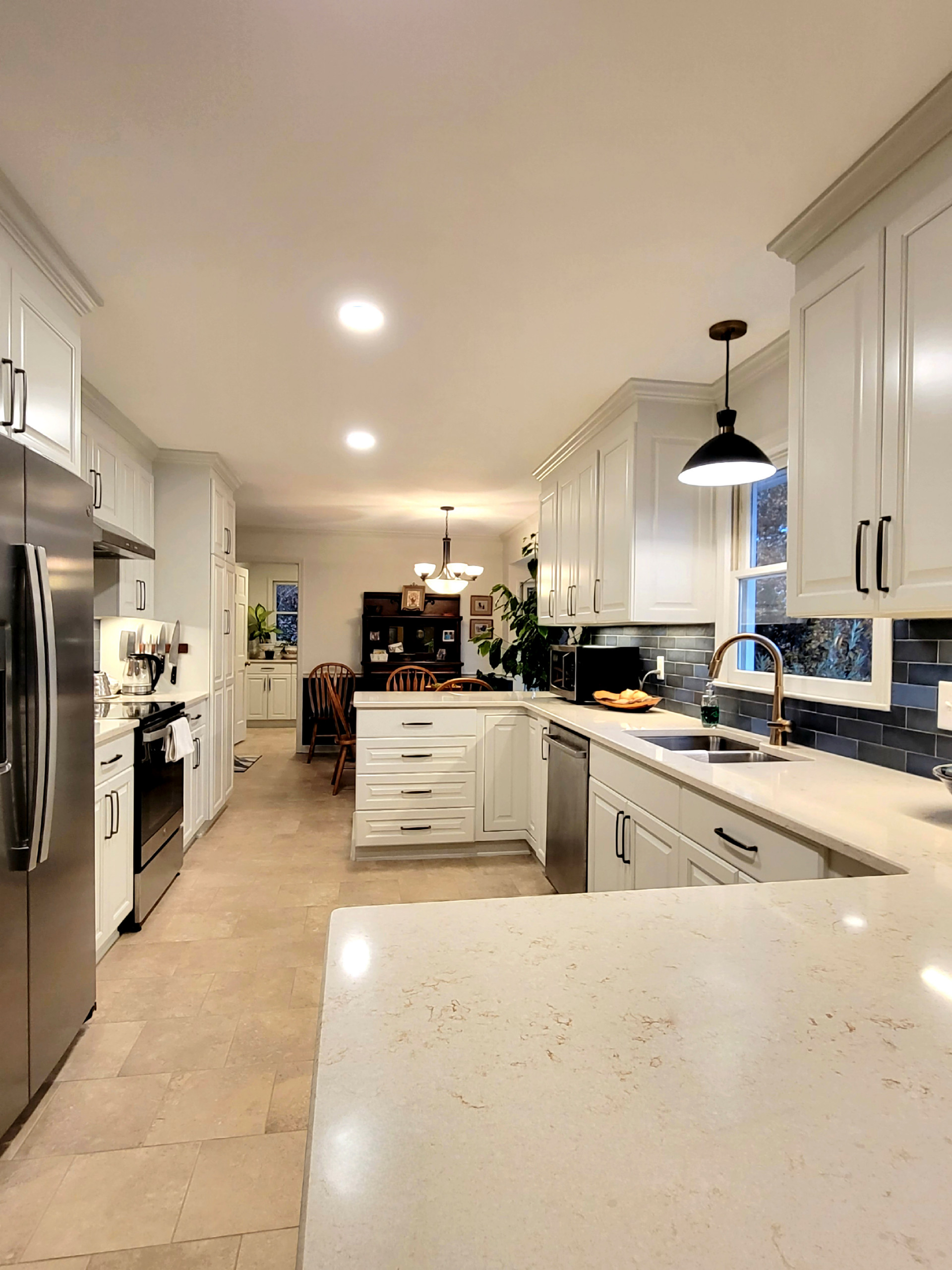 Gainesville Kitchen and Laundry Room