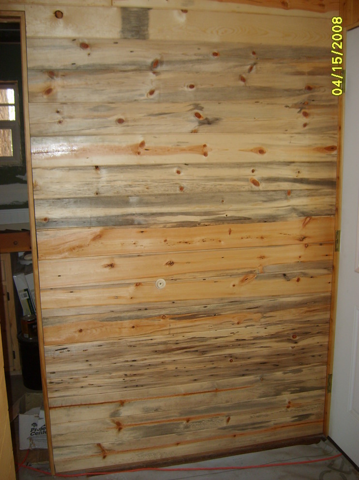 Entryway - rustic entryway idea in Phoenix