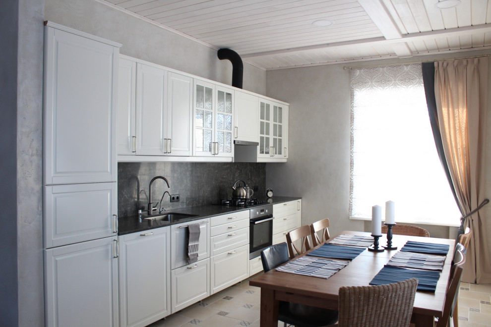 Столешница из кварцевого камня