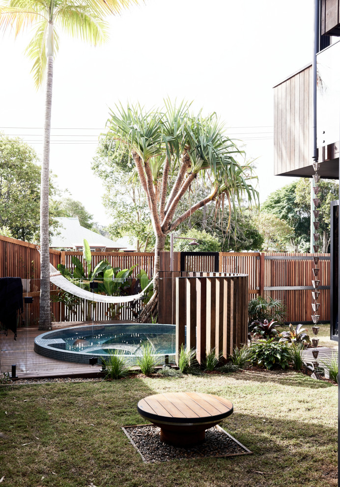 This is an example of a modern garden in Other.