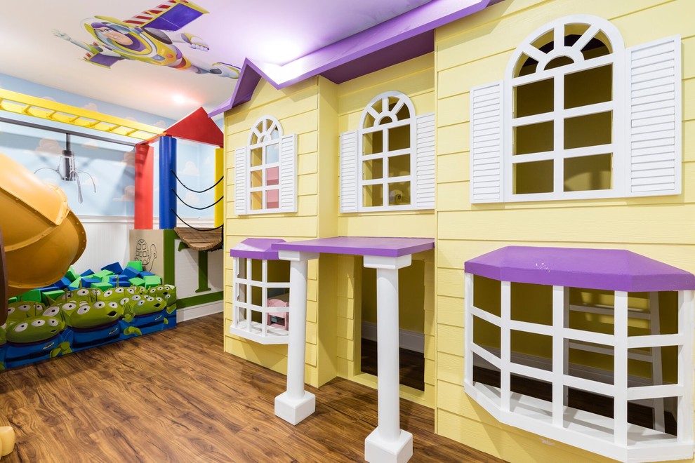 Example of a trendy home design design in Orlando
