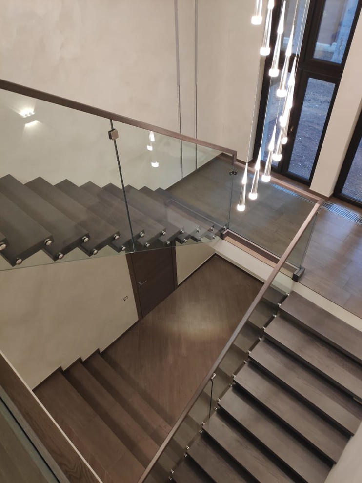 больцевая лестница в загородном доме