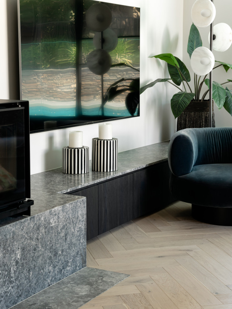 This is an example of a contemporary living room in Melbourne.