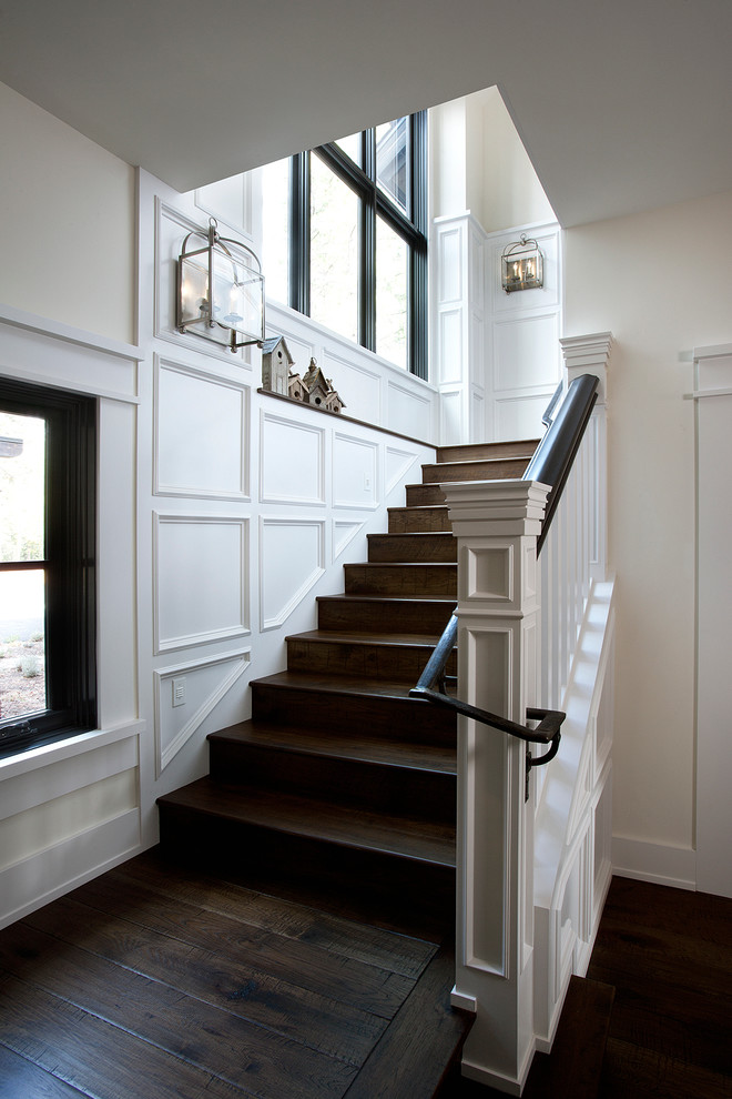 Photo of a traditional wood staircase in Sacramento with wood risers.