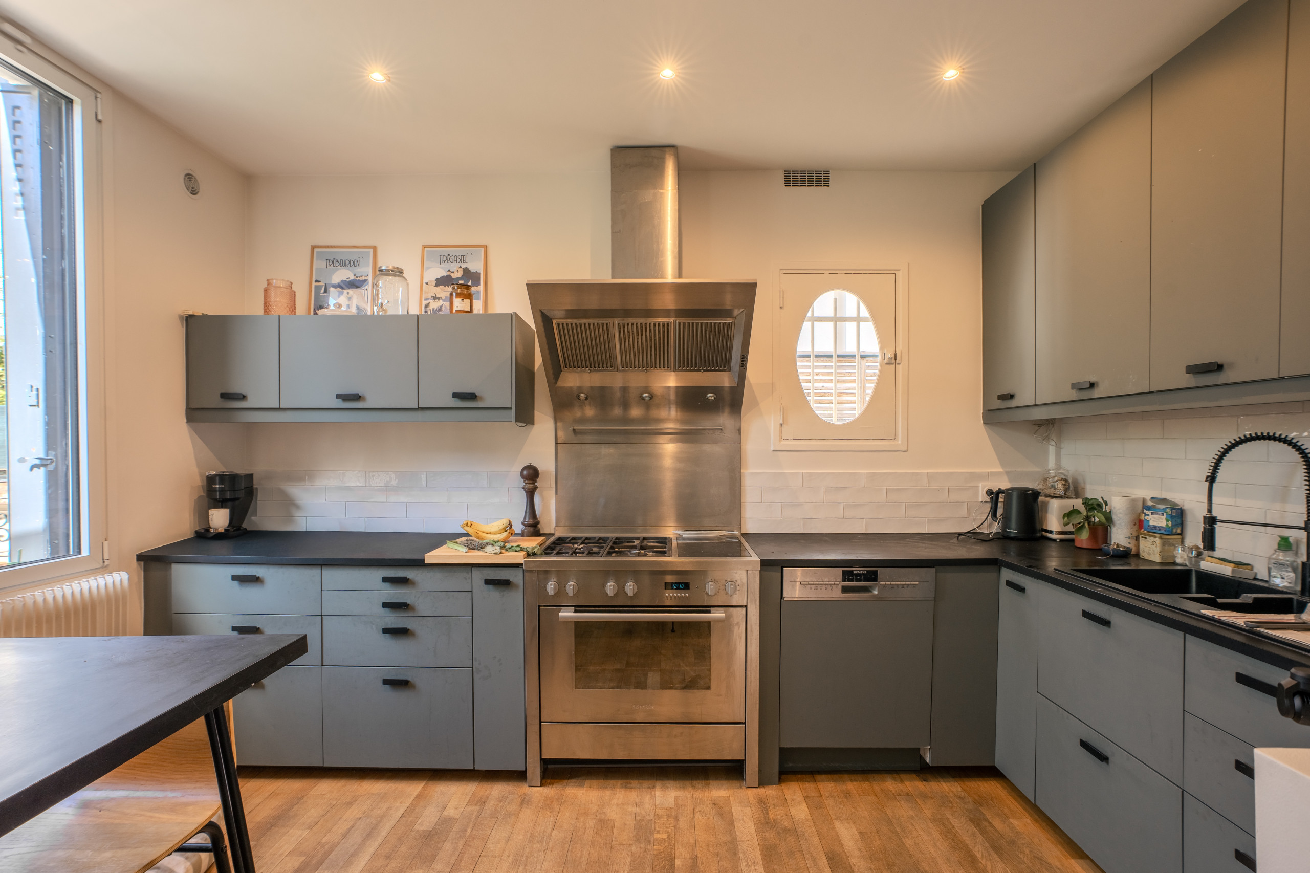 LUMIERE - surélévation d'un pavillon