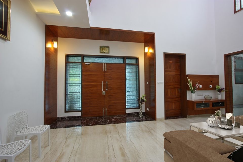 Example of a trendy home design design in Chennai