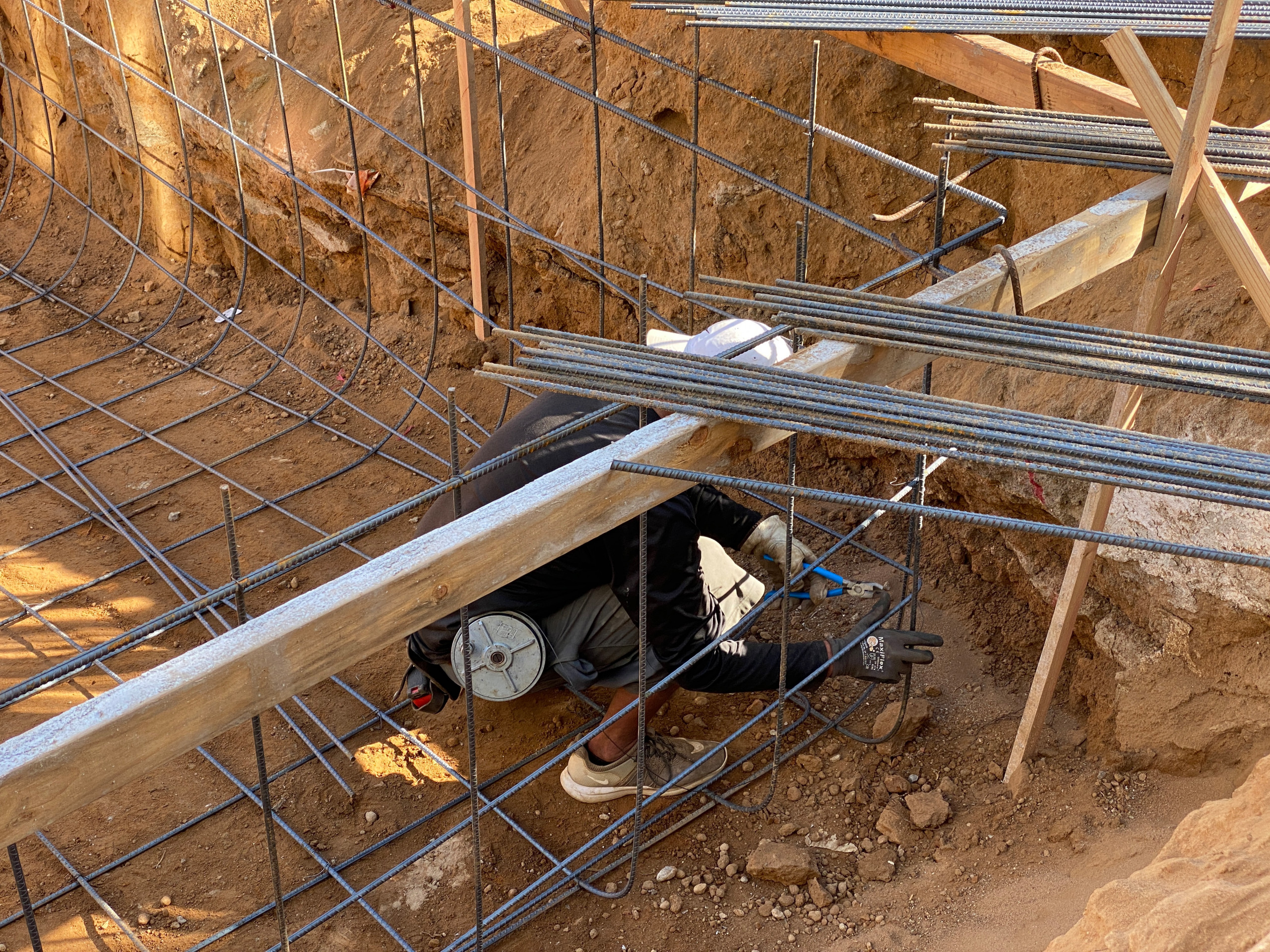 Installing Rebar for New Pool Construction in Del Mar