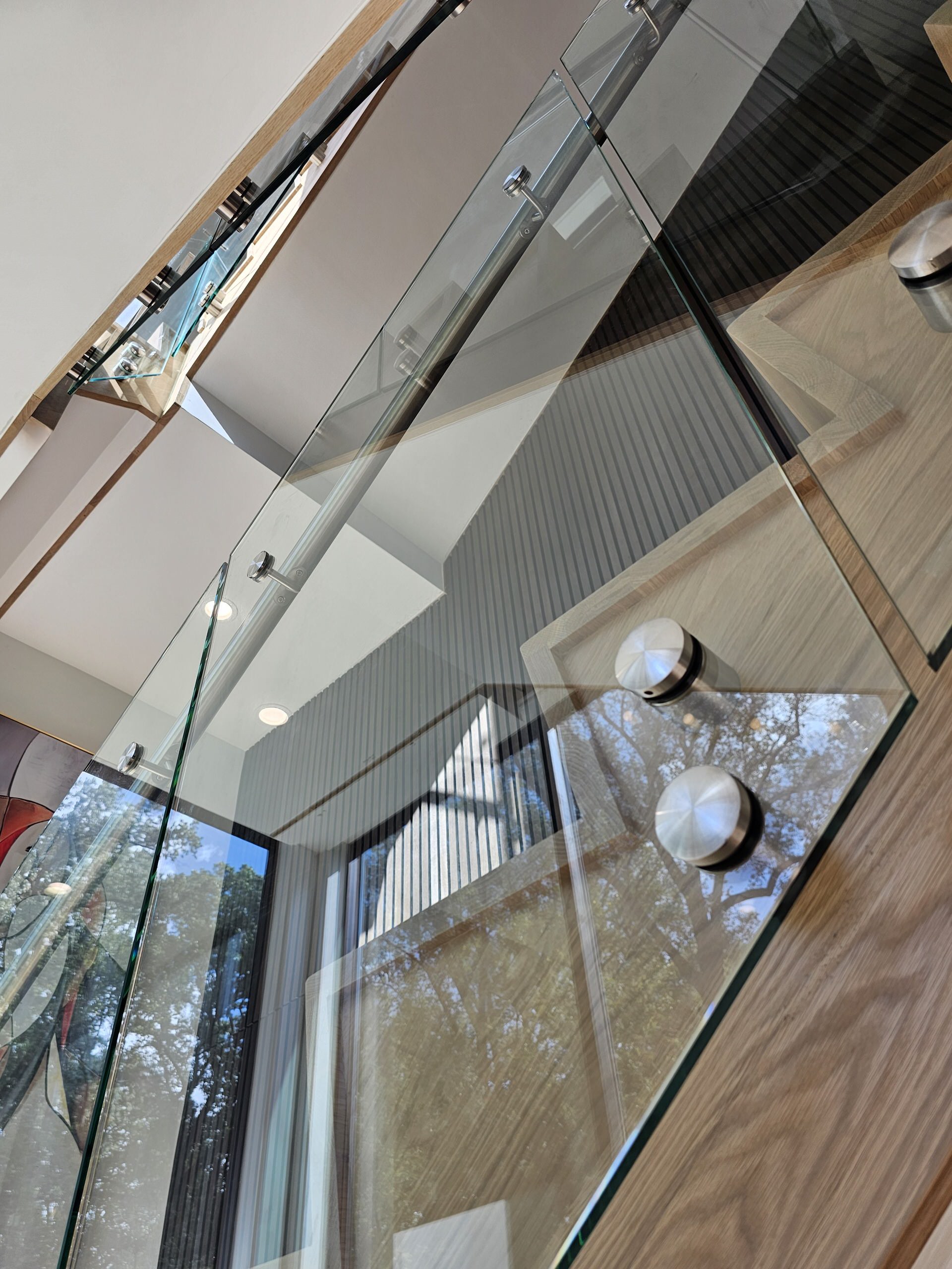 129_White Oak Slanted Riser Modern Stair, Mclean, VA 22102