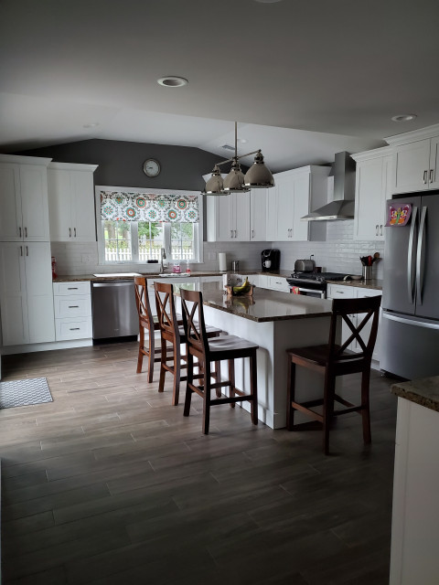 Kitchen traditional-kitchen