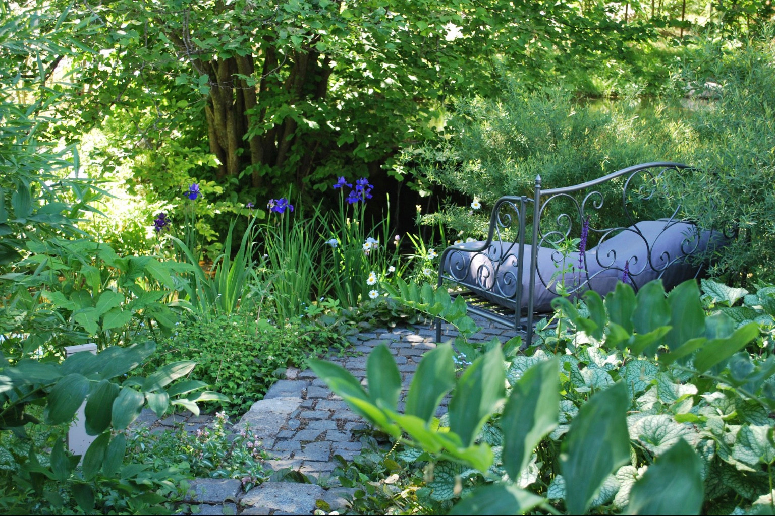 Сад натуралистического стиля