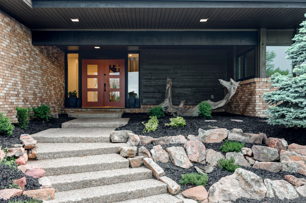Applewood Bluffs midcentury remodel