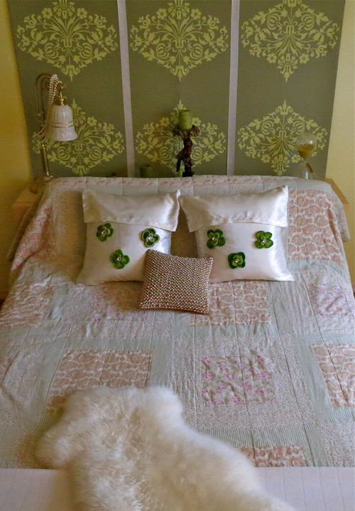 Foto di una camera da letto shabby-chic style
