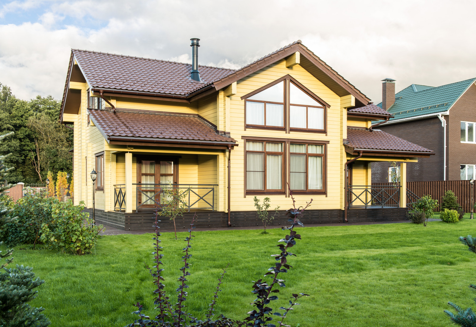 Дом из клееного бруса К-244-1