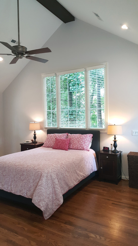 Large transitional bedroom in Raleigh.