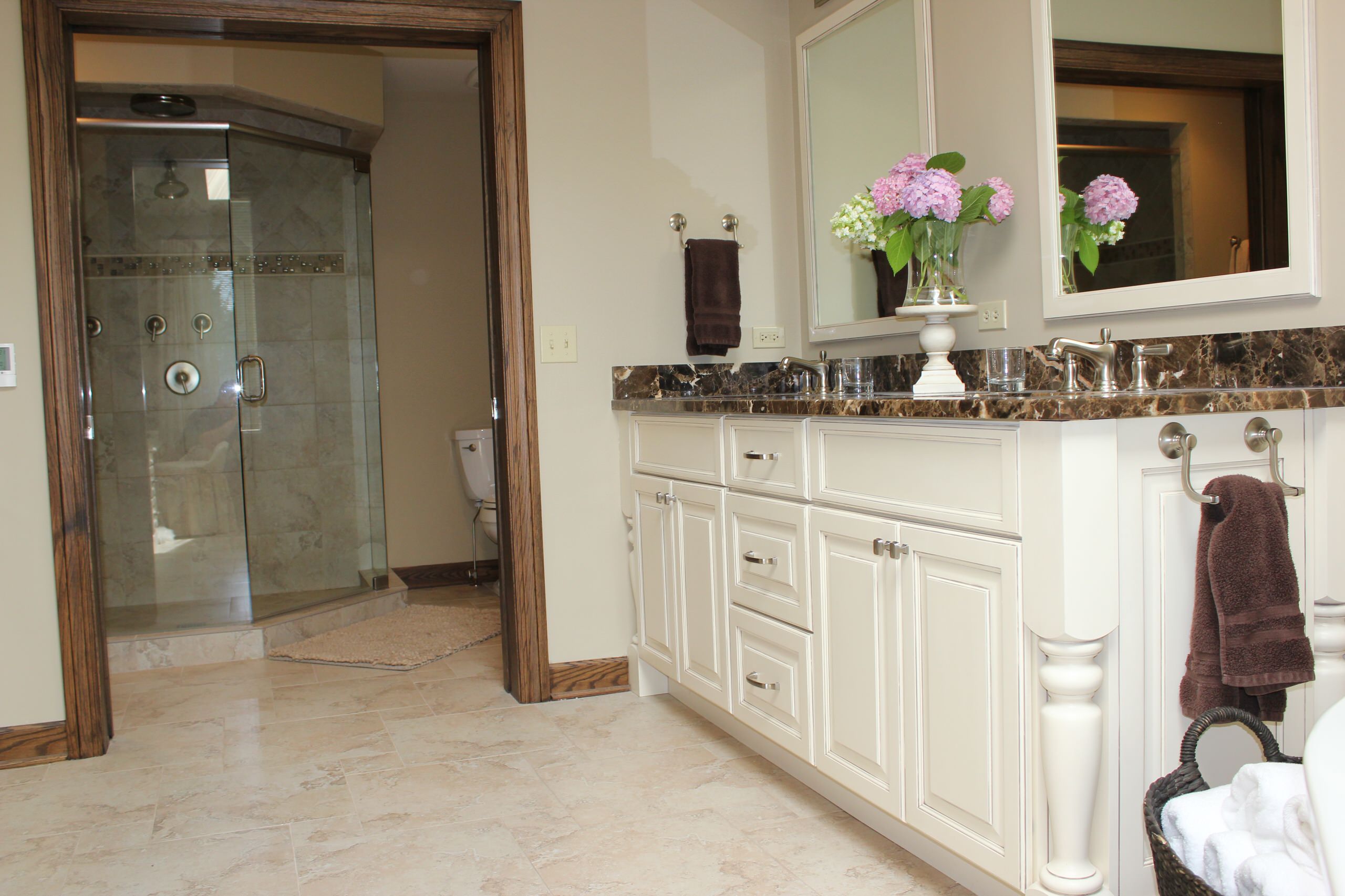 Master Bath Vanity & Shower  Room