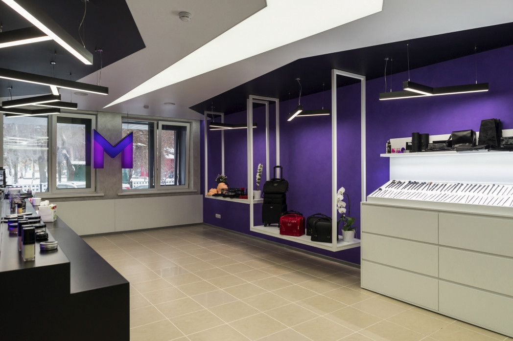 Салон профессиональной Manlypro