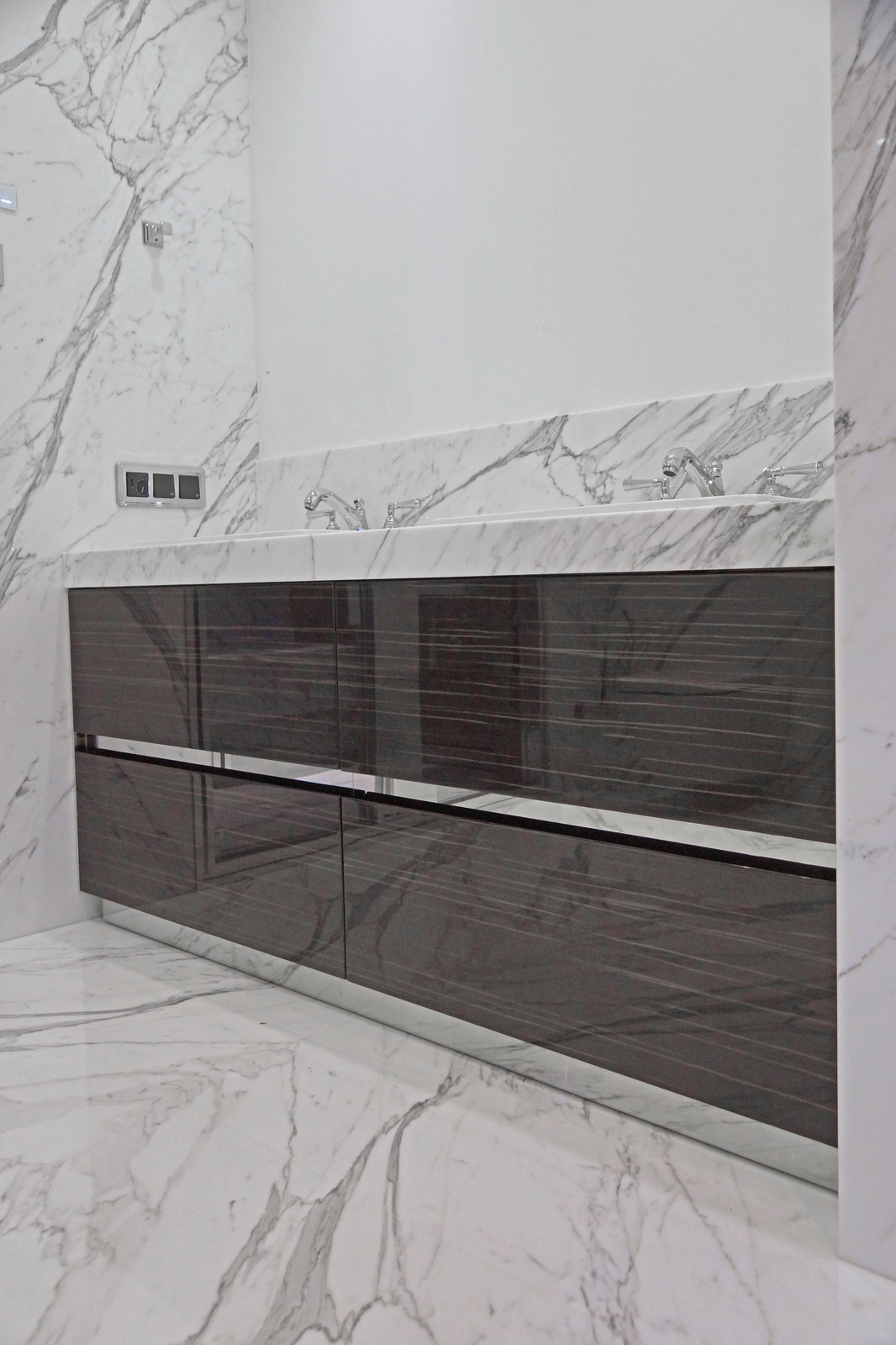 Мрамор Bianco Statuario