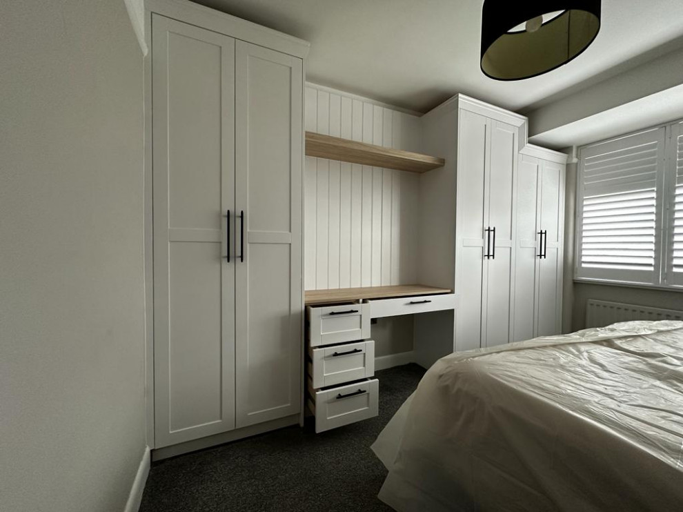 FITTED BEDROOM