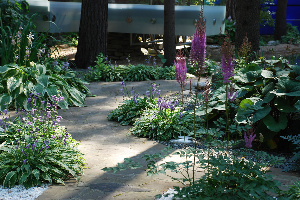 Участок с водоемом в КП "Сосновый бор"