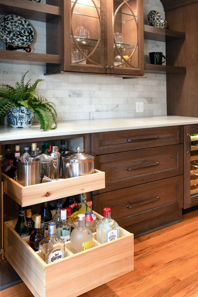 Transitional kitchen photo in DC Metro
