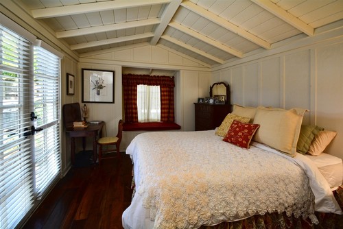 textured farmhouse bedroom