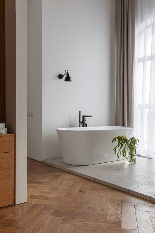 Минималистичная квартира в лофт-апартаментах в Москве