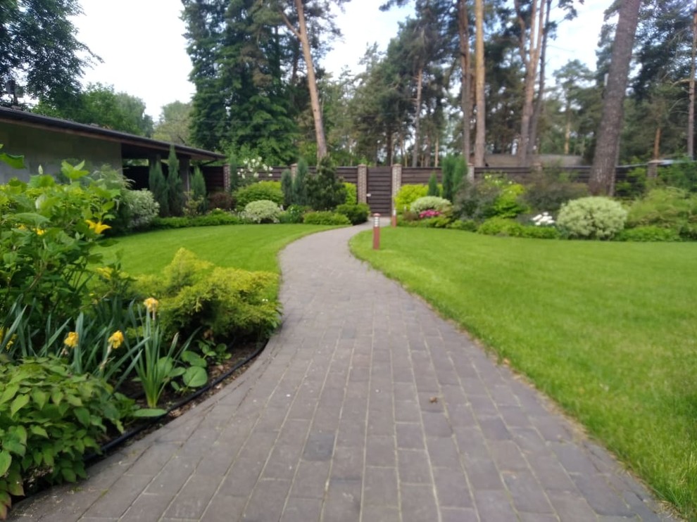 В духе Шале