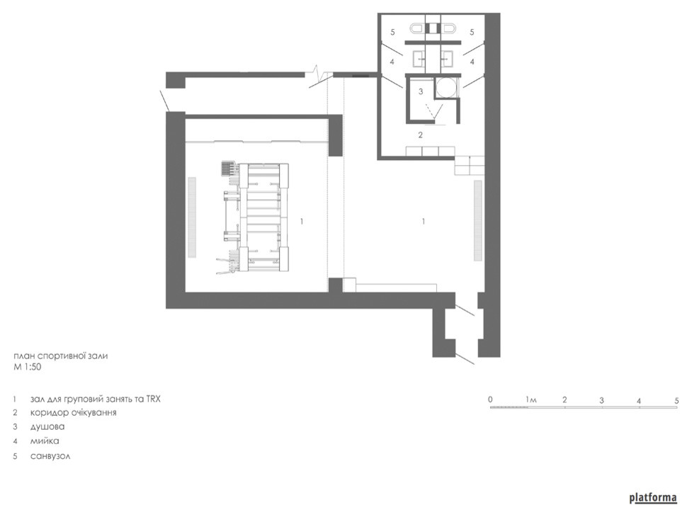 Зал для занятий йогой и TRX