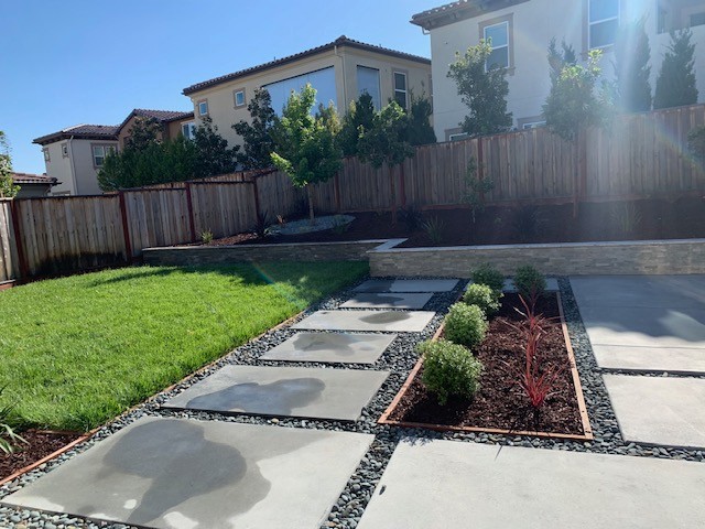 Planting & Hardscapes