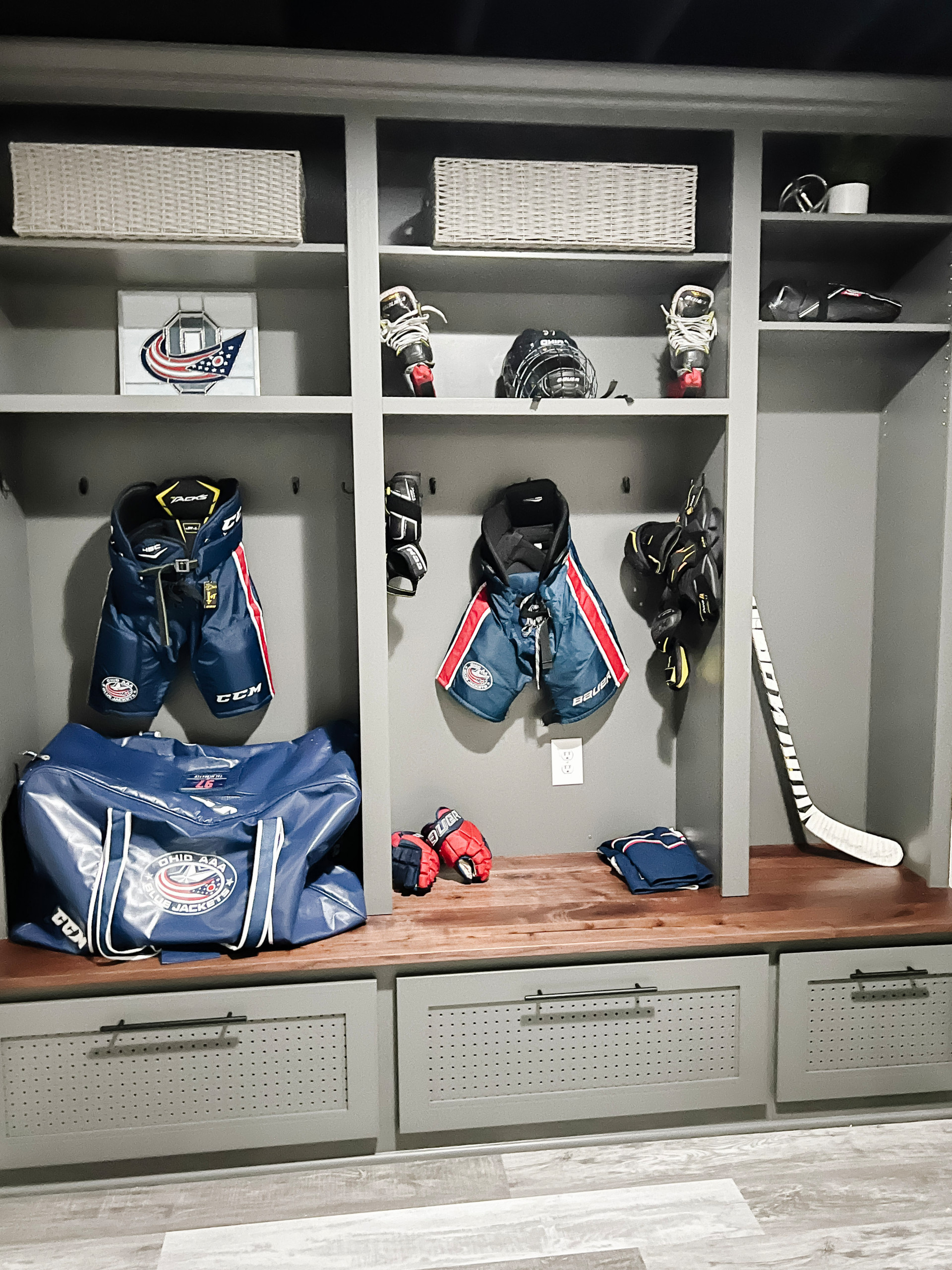 #HockeyMom