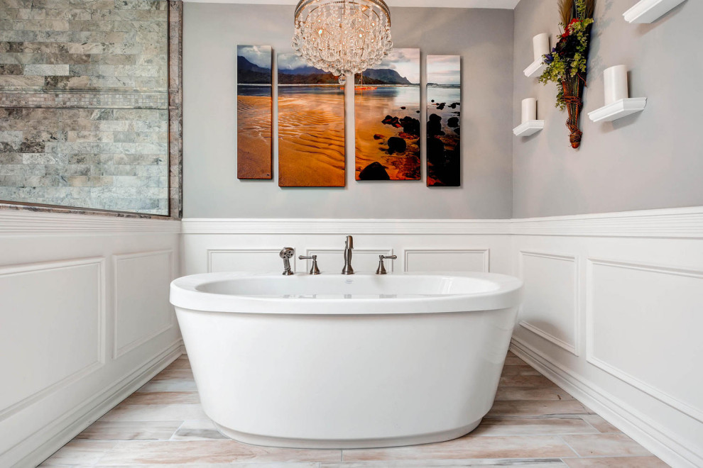 Arcadia Bathroom With Freestanding Tub