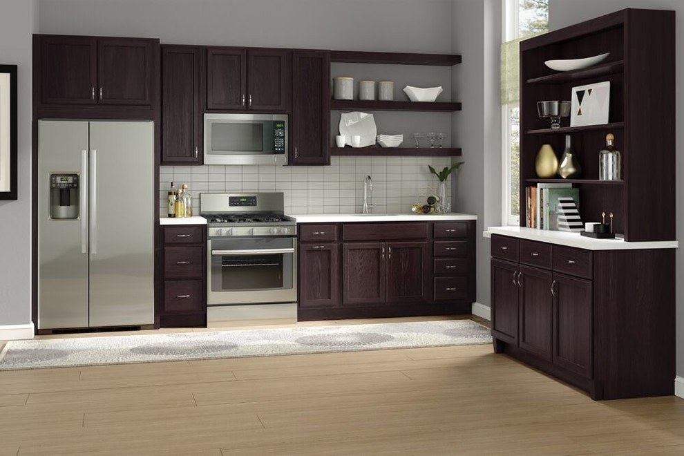 Kitchen - transitional kitchen idea in Phoenix