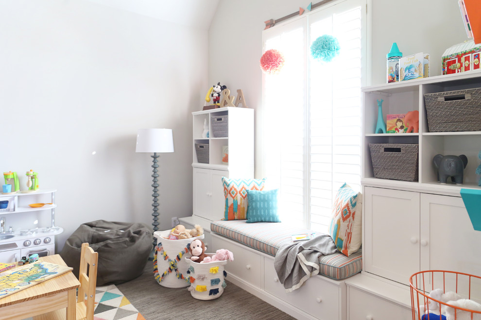 Design ideas for a transitional kids' room in Other.