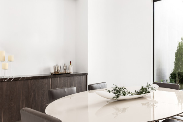Cherry Laurel contemporain-salle-a-manger
