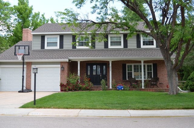 Colonial Home Hardy Reveal Siding Centennial, CO