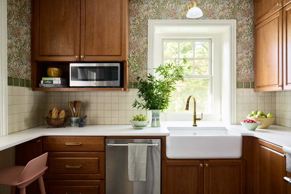 Arts and crafts kitchen photo in Philadelphia