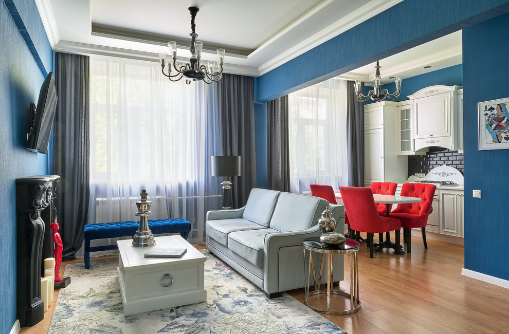 В гостях у Алисы