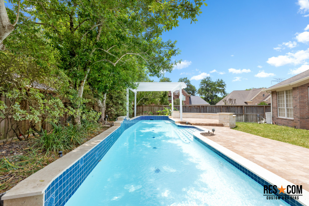 Autumn Trail - pool